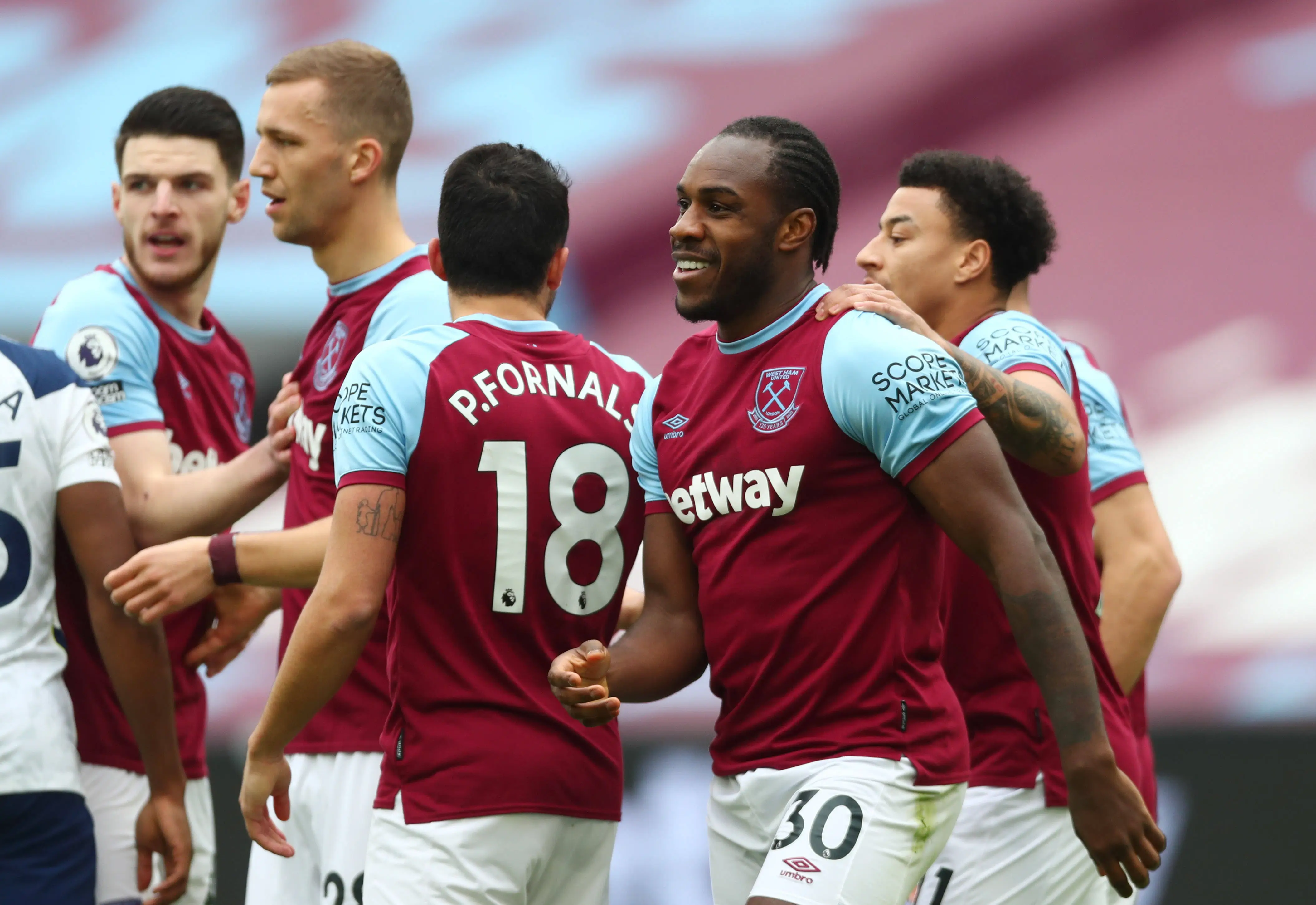 爱游戏官网网页版入口-转折点！波特兰开拓者遗憾出局，法国杯国际比赛日攻防权衡，球迷炸锅，球队文化再被提及的简单介绍