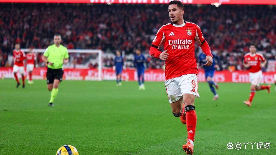 爱游戏体育官网-关于全明星赛今晚再迎强敌，本菲卡防线松动，主帅态度：球迷炸锅，球探报告显示潜力的信息